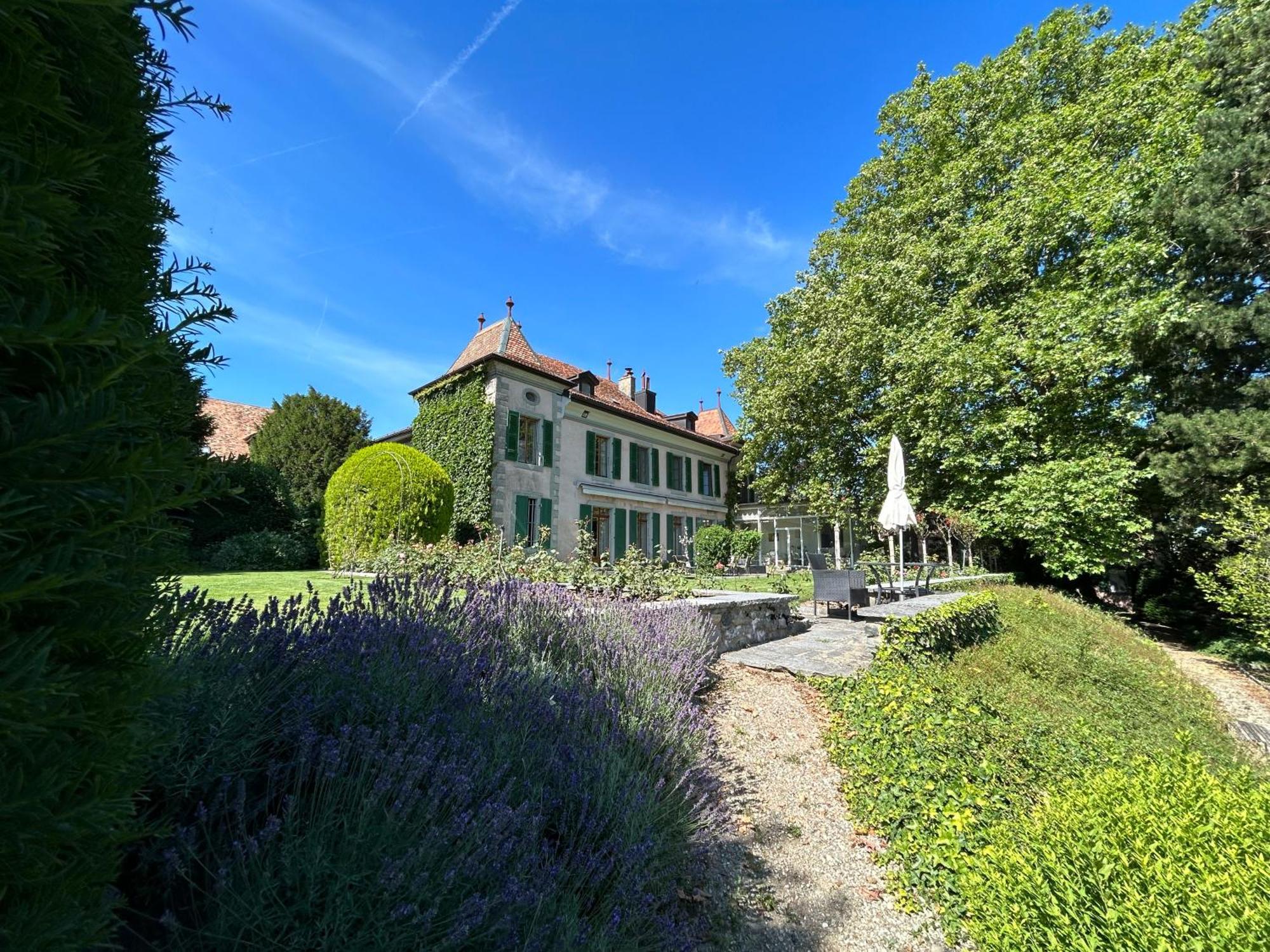 Le Chateau Lavigny Luaran gambar